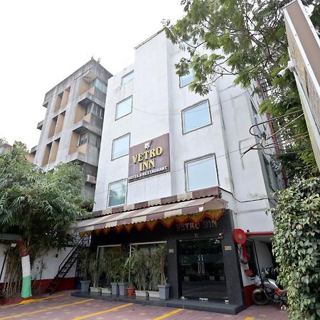 Hotel Vetro Inn Súrat Exteriér fotografie