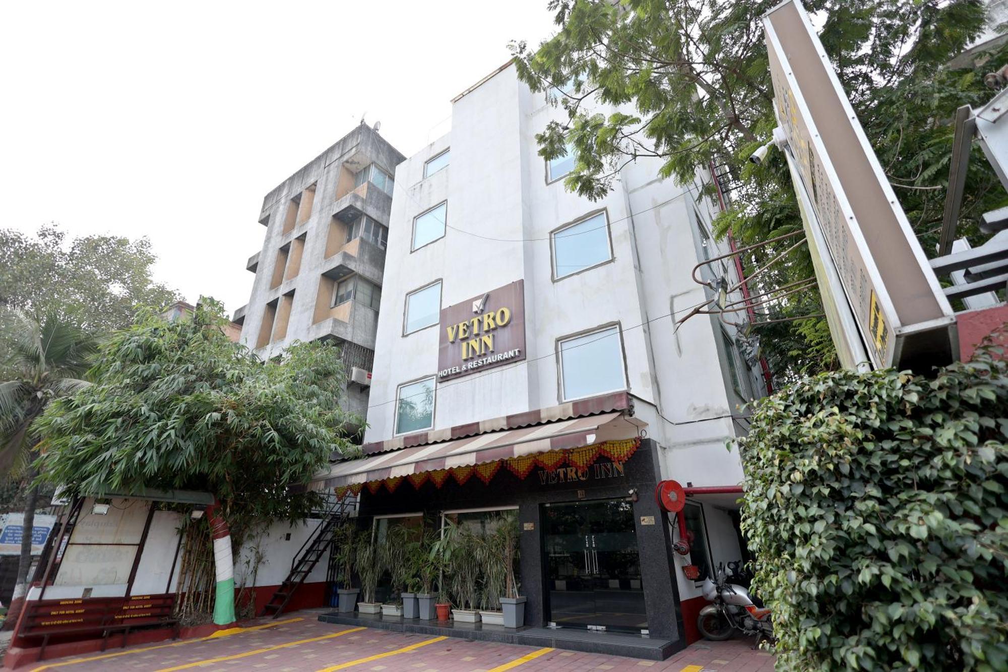 Hotel Vetro Inn Súrat Exteriér fotografie